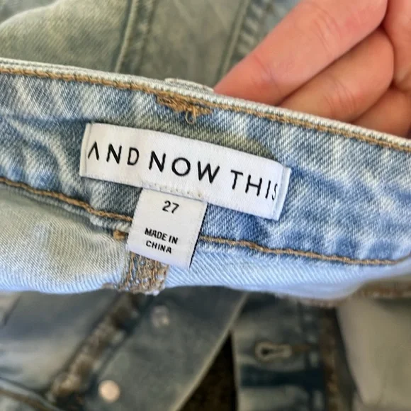 women’s Jean shorts - Picture 3 of 3